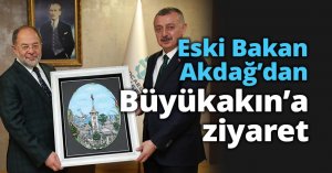 Eski Bakan Adağ’dan Büyükakın’a ziyaret