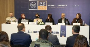 Gecekondudan, Akıllı Şehirciliğe uzanan süreç Kartepe Zirvesi’nde mercek altına alındı