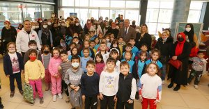 Derince’de 2 Bin 538 Çocuk Havuzla Buluşuyor