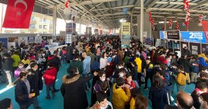 120 bin kişinin ziyaret ettiği kitap fuarı konserle sona erdi