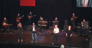 İzmit’te Usta Çı-Rock Rüzgarı
