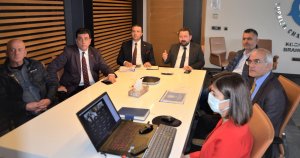 İHRACATTAKİ ARTIŞ MEMNUNİYET VERİCİ 