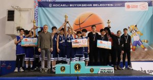 Genç sporcular ‘Kardeş Pası’yla şampiyon oldu