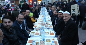 Kent Meydanı’nda Bu Yıl İlk İftar