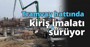 Tramvay hattında kiriş imalatı sürüyor