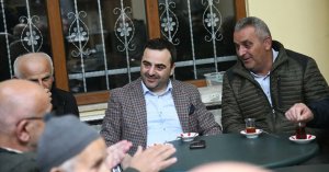 Başkan Özlü Hemşehrilerinin Gönüllerine Dokunuyor