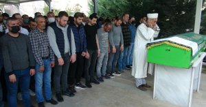Feci kazada hayatını kaybeden 2 kişi toprağa verildi