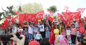 GÖLCÜK ANITPARK’TA 23 NİSAN COŞKUSU