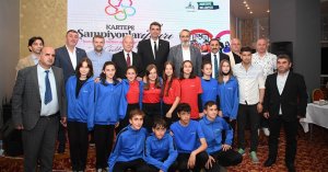 KARTEPE’DE ŞAMPİYONLAR İFTARI