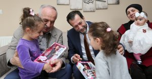 'Şehit Ailelerimiz Başımızın Tacıdır'