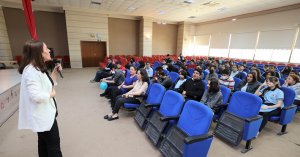 Öğrencilere sınav kaygısı semineri verildi