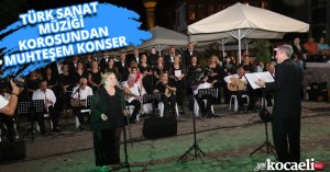 TÜRK SANAT MÜZİĞİ KOROSUNDAN MUHTEŞEM KONSER