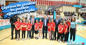 Çayırova'da çocuklar bu şenlikte eğlenceye doydu