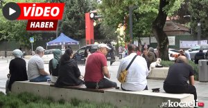 Öğrenciler içeride, veliler dışarıda sınav heyecanı yaşadı