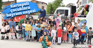 Kartepeli çocuklara bayram neşesi