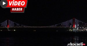 Osmangazi Köprüsü kırmızı-beyaza büründü