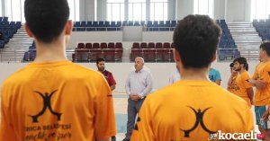 Polis olmak isteyen gençlere ücretsiz kurs