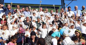 Toplu sünnet şöleninde 264 çocuk doyasıya eğlendi
