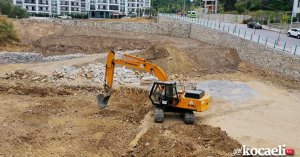 Karamürsel Millet Bahçesinde çalışmalar devam ediyor