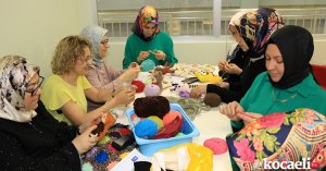 Örgü dersleri Anne Şehir'de