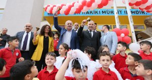 Derince’de 25 Bin Öğrenci Ders Başı Yaptı