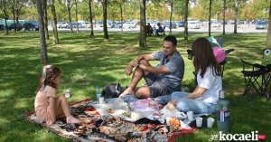 Hava sıcaklığı 35 dereceyi gördü, vatandaşların rotası sahil oldu