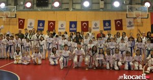 310 GÖLCÜK BELEDİYESİ TAEKWANDO SPORCUSU KUŞAK ATLADI