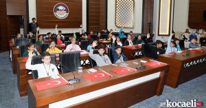 Körfez Çocuk Meclisi’nde Başkanlık Seçimi Heyecanı Yaşandı