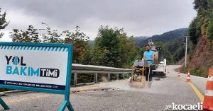 Yol Bakım Timi yolların bakım ve onarımını yapıyor