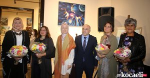 Konservatuvar öğrencilerinin sergisine sanat severlerden tam not