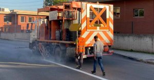 Kuruçeşme’de asfaltlamanın ardından yol çizgileri çekildi   