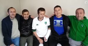 Kazada ağır yaralanmıştı, taburcu olunca çok sevdiği Kocaelispor'una kavuştu