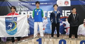 Her branştan madalyalarla döndüler