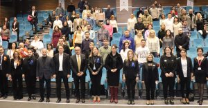 KOCAELİ BİLNET, İLKOKULA ADAY VELİLERİYLE BULUŞTU