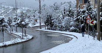 Beklenen kar İzmit'in yüksek kesimlerine düştü