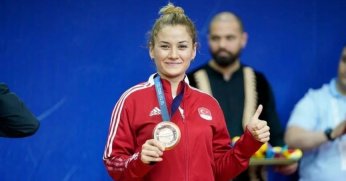 Kağıtspor’un madalya avcısı yıldızları