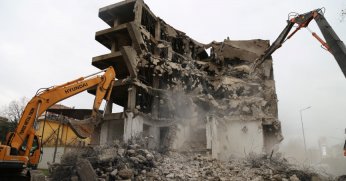 Kocaeli'de 1 yılda 100 bina yıkıldı