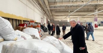 Depremin toplanacağı merkezde hazırlıklar devam ediyor