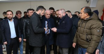 Derince’den 4 Tır Daha Yola Çıkacak