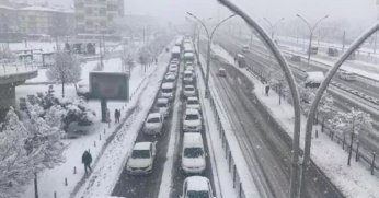 VALİLİK UYARDI! Buzlanma ve don, kuvvetli rüzgarla birlikte tipi gibi olumsuzluklara karşı...