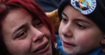 Kandıra ekibi Küçük Yiğit’i 52 saat sonra annesine kavuşturdu