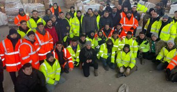 Gün birlik günü, el ele verme, yaraları sarma, seferbelik günü.