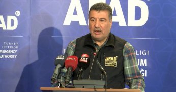 “Deprem 500 atom bombası etkisinde”