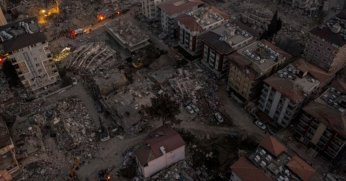 Depremde yıkılan binaların yüzde 98'i 1999 öncesine ait