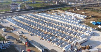 Hatay Defne’ye depremzedeler için çadır kent