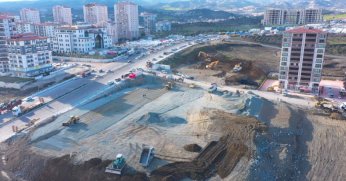 Sahra hastanesi için konteynerler yola çıktı