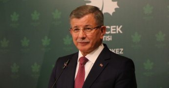 Ahmet Davutoğlu: Deprem bölgelerinde hiçbir iktidar mensubunu görmedim