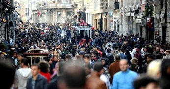 TÜİK araştırdı: Türkiye'nin yüzde 49,7'si mutlu, yüzde 65'i umutlu