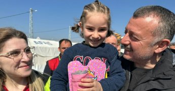 Büyükakın: Çocukların yüzündeki  bir gülümseme dünyalara bedel