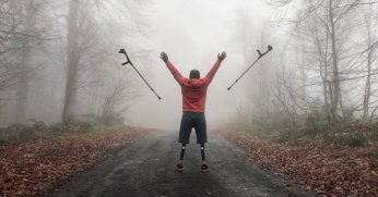 Enkaz altından su altına uzanan başarı hikayesi